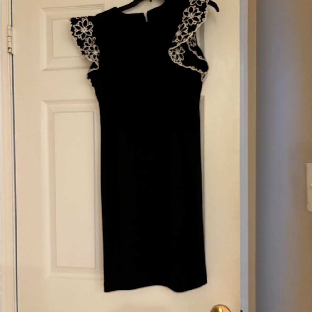 Flutter sleeve Tommy Hilfiger dress nwt size 2